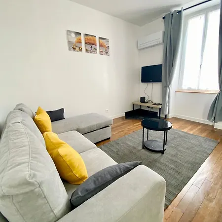 House Dijon, Garden, Parking * Дижон