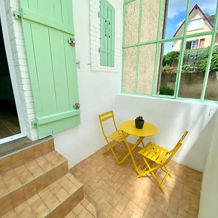 House Dijon, Garden, Parking Dom wakacyjny